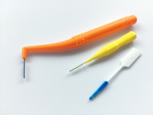 歯間ブラシ3本の写真